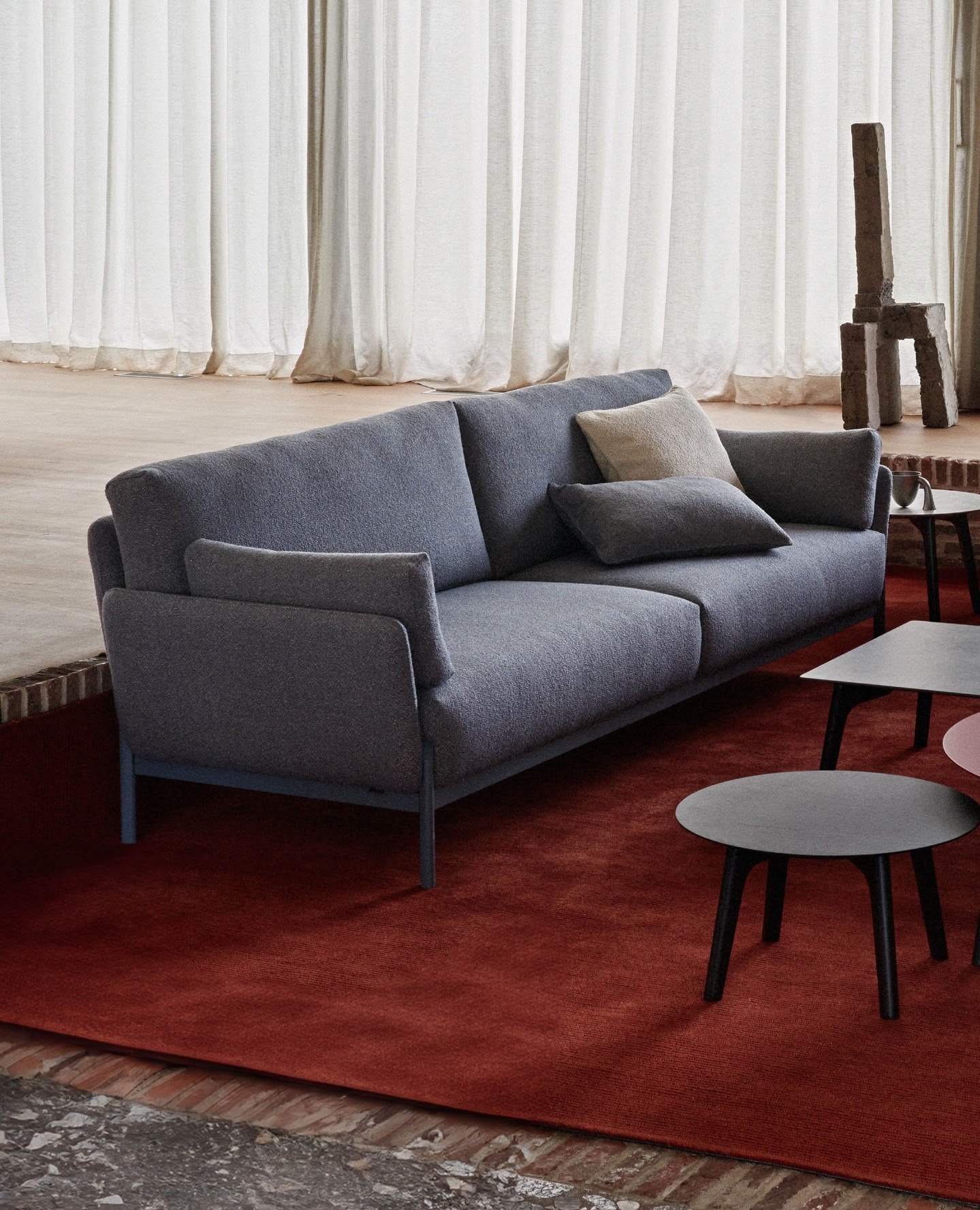 Leolux Design Furniture