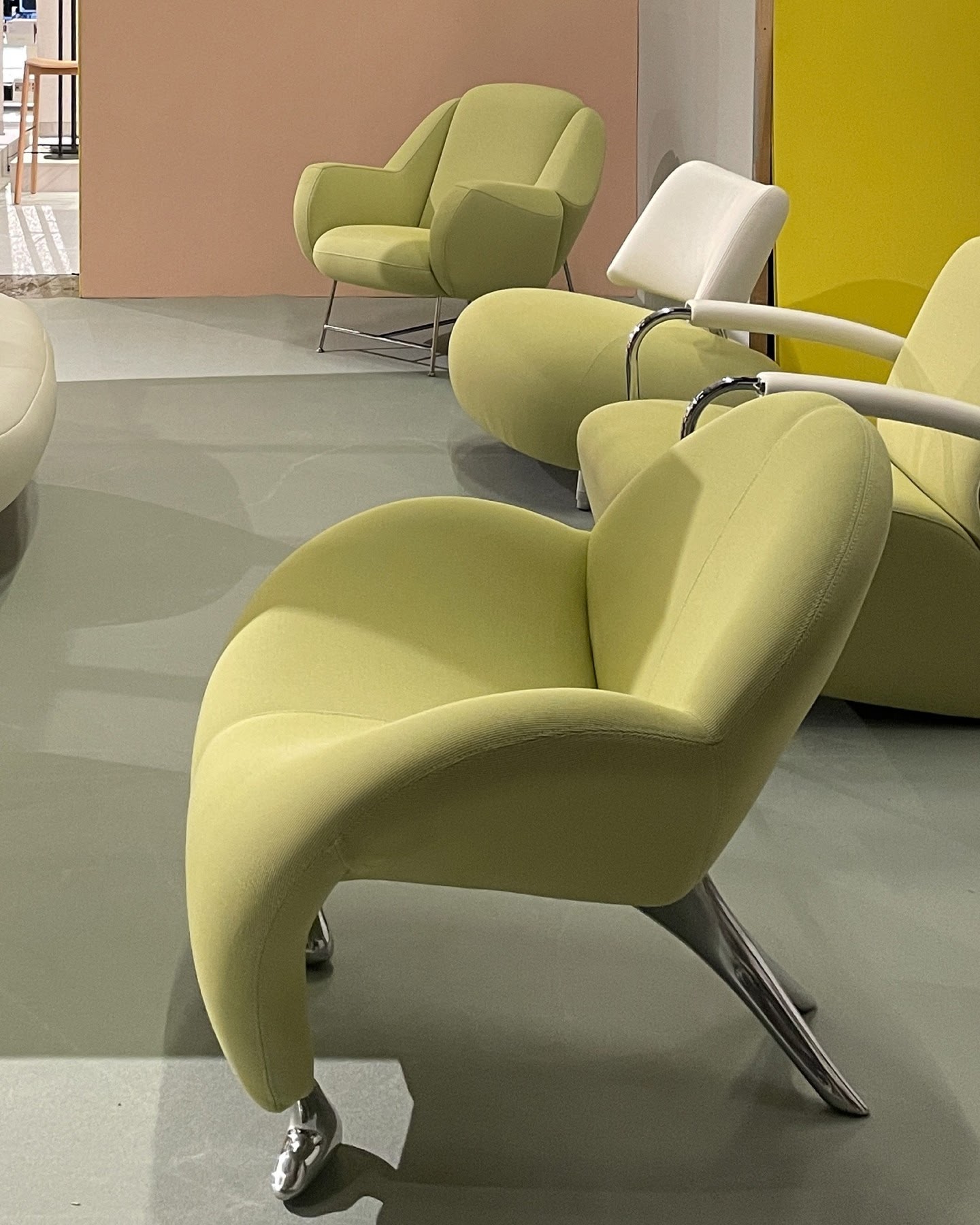 Leolux Design Furniture